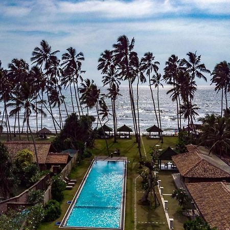 Clive Garden Beach Wadduwa Exterior photo