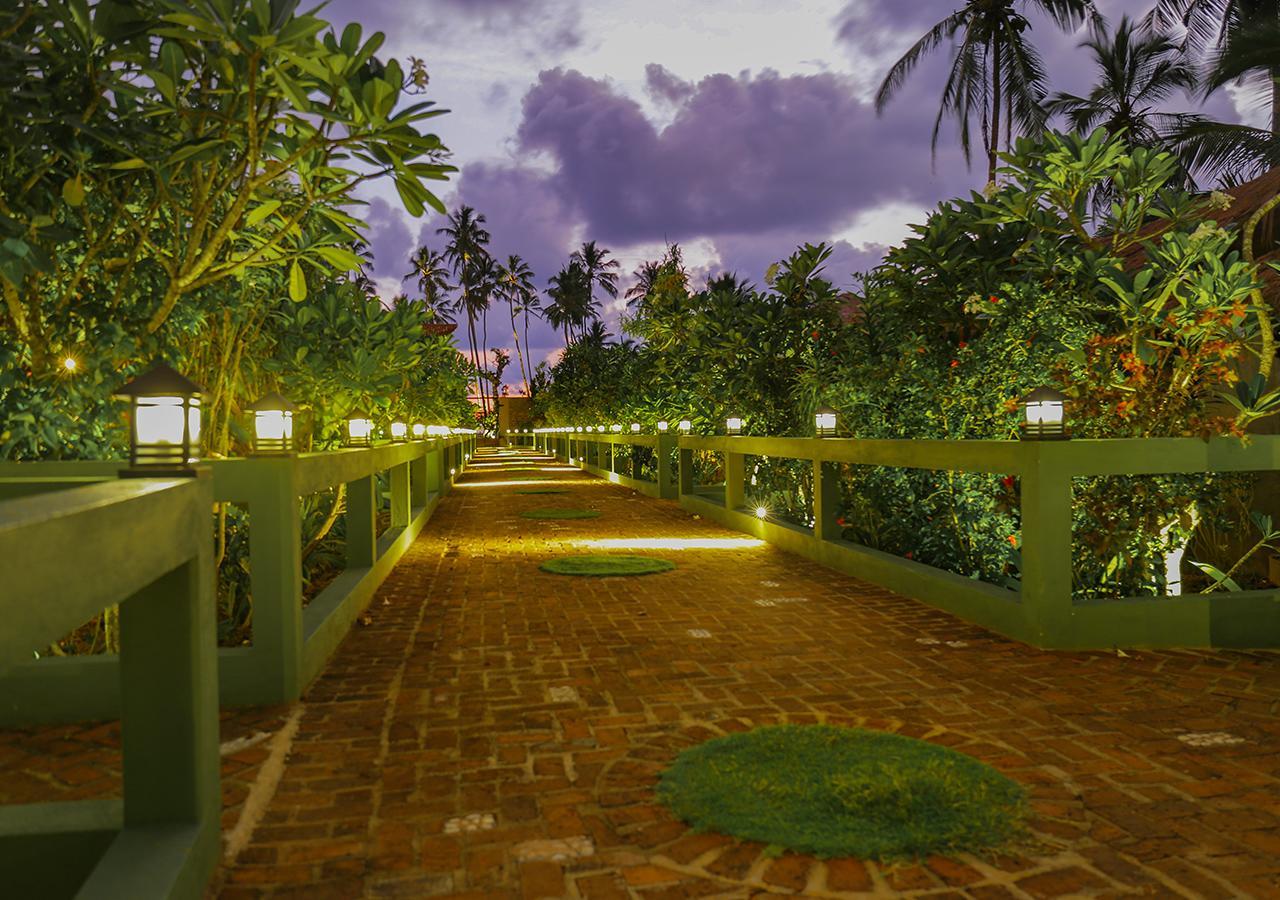 Clive Garden Beach Wadduwa Exterior photo